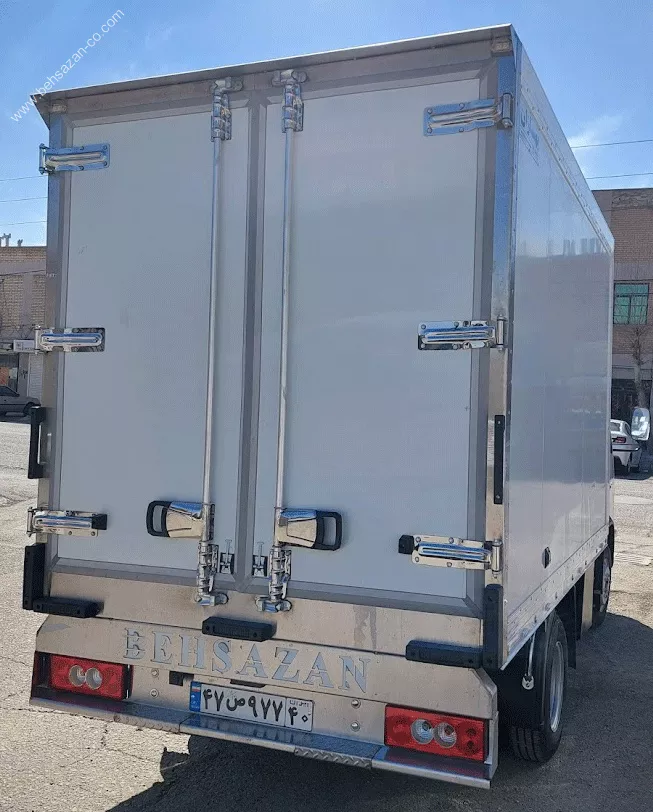 یخچال فورس 38