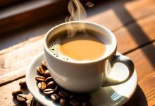 قهوه کم‌کافئین چیست؟ | راهنمای جامع تفاوت ها و مزایا