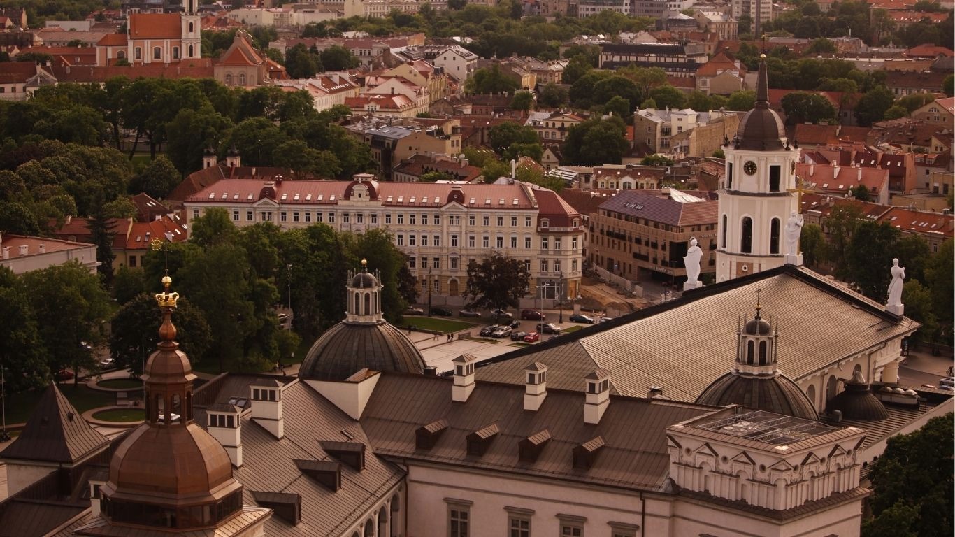 مزایای سرمایه گذاری در اروپا